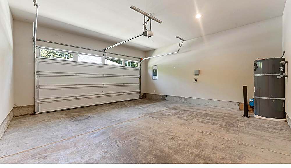 Garage and interior detail